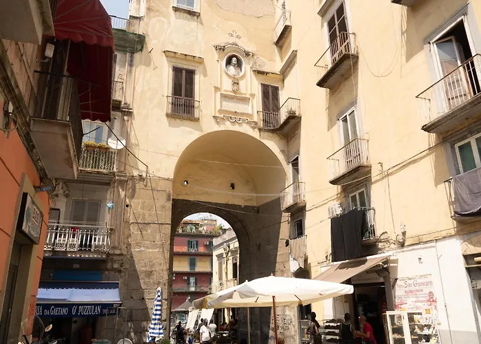 La Cornice